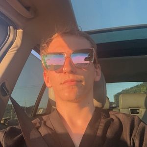 Meet your Posher, Cole